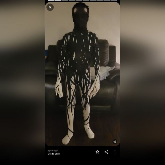 Halloween costume - Picture 1 of 1